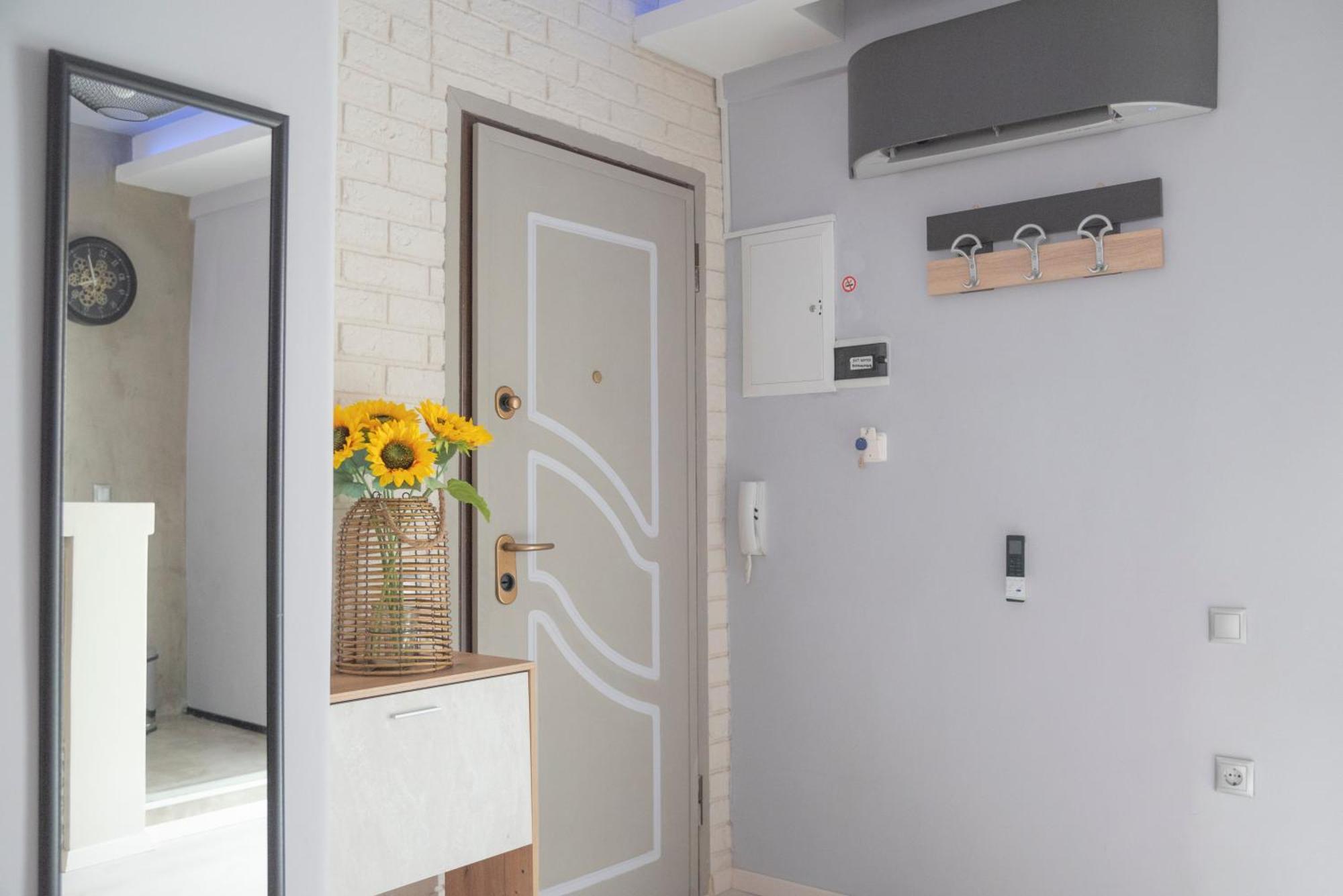 Vip Apt. Pezodromos Kalamarias Thessaloniki Exterior photo
